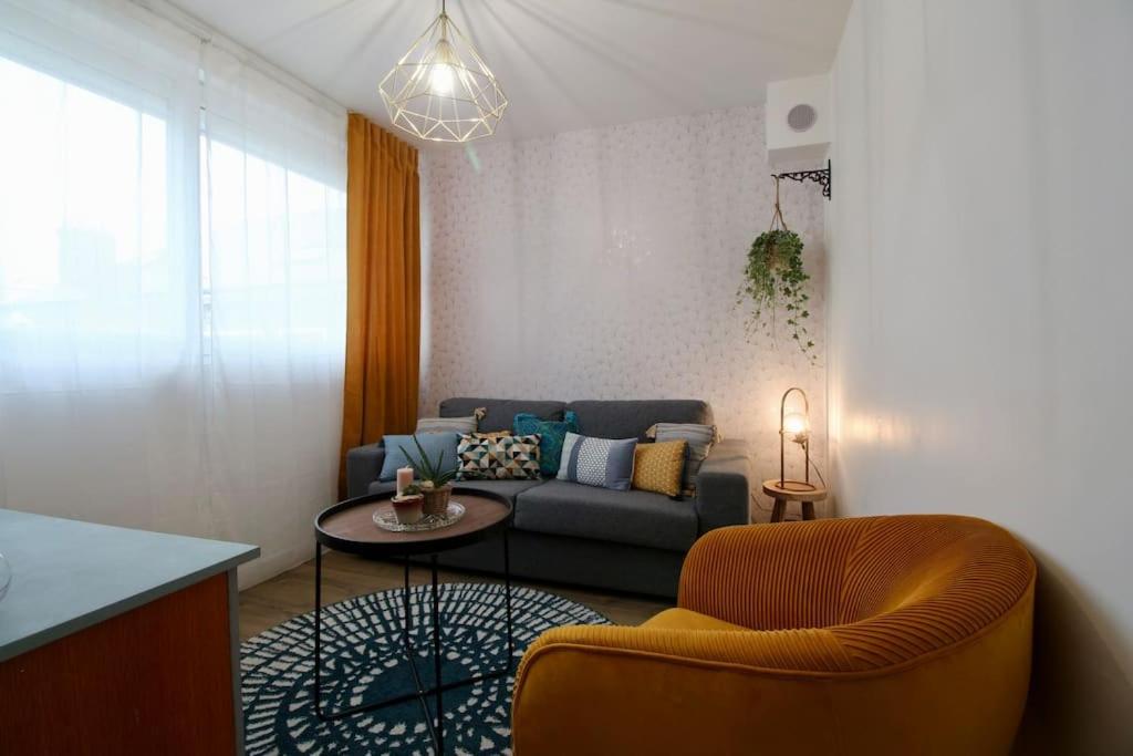 Le Retro De La Gare - Flobnb Laon Ngoại thất bức ảnh